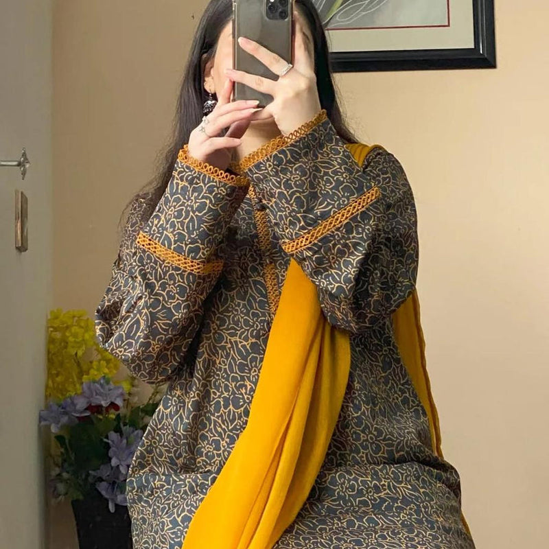 3PC LAWN PRINTED STITCHED SUIT- GRACE