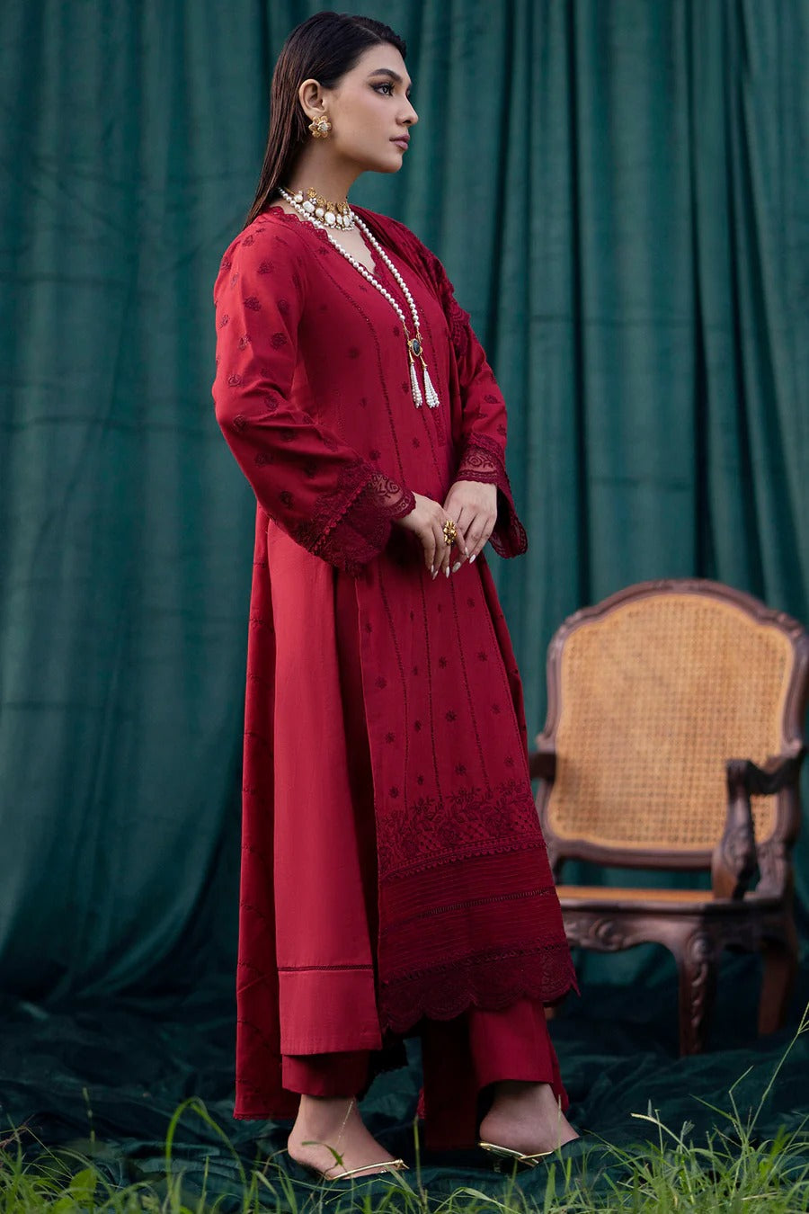 FULLY EMBROIDERED 3PC LAWN DRESS WITH LAWN EMBROIDERED DUPATTA- ABH-18
