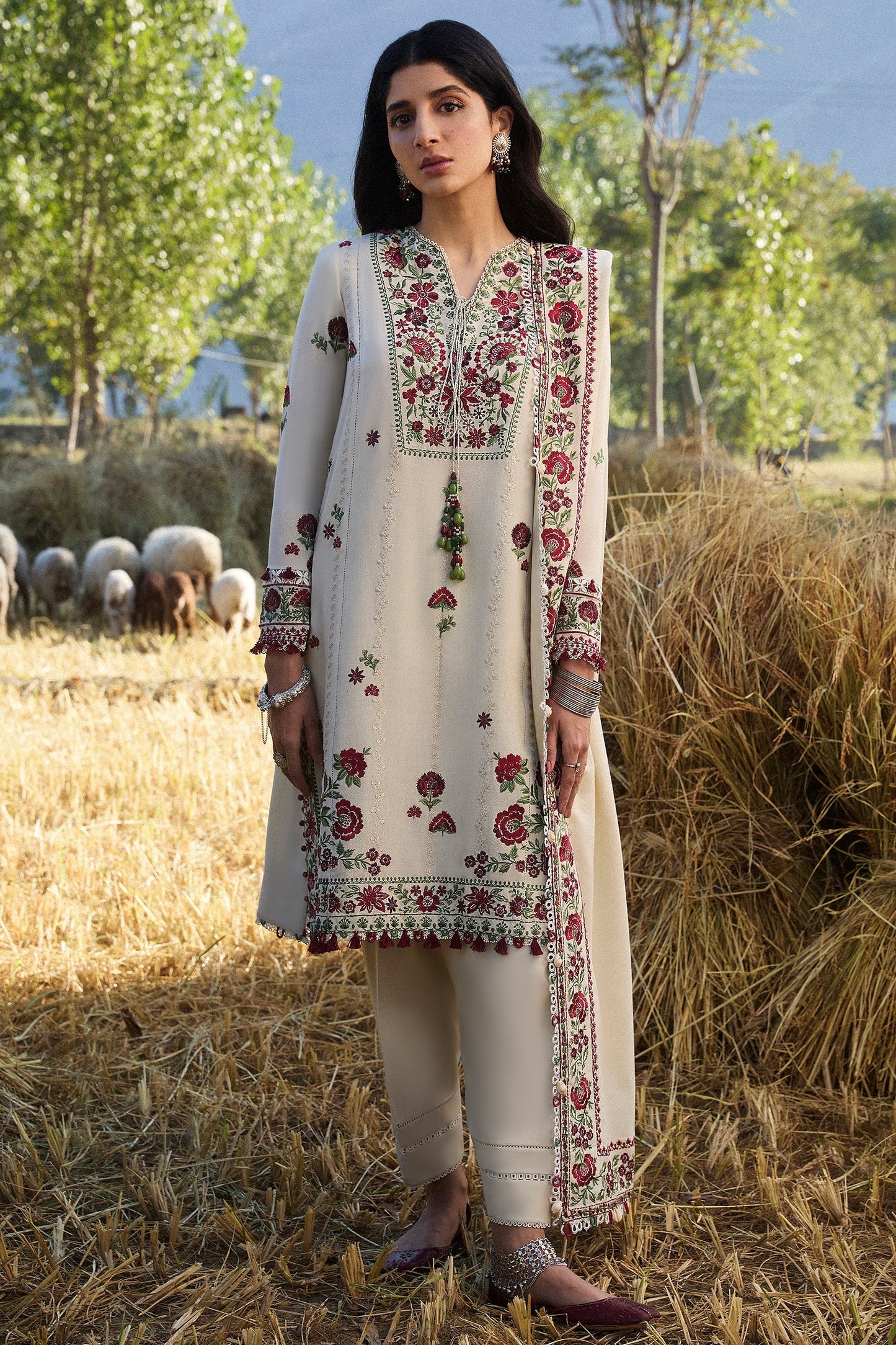 FULLY EMBROIDERED 3PC DHANAK DRESS WITH EMBROIDERED DHANAK SHAWL- ABH-62