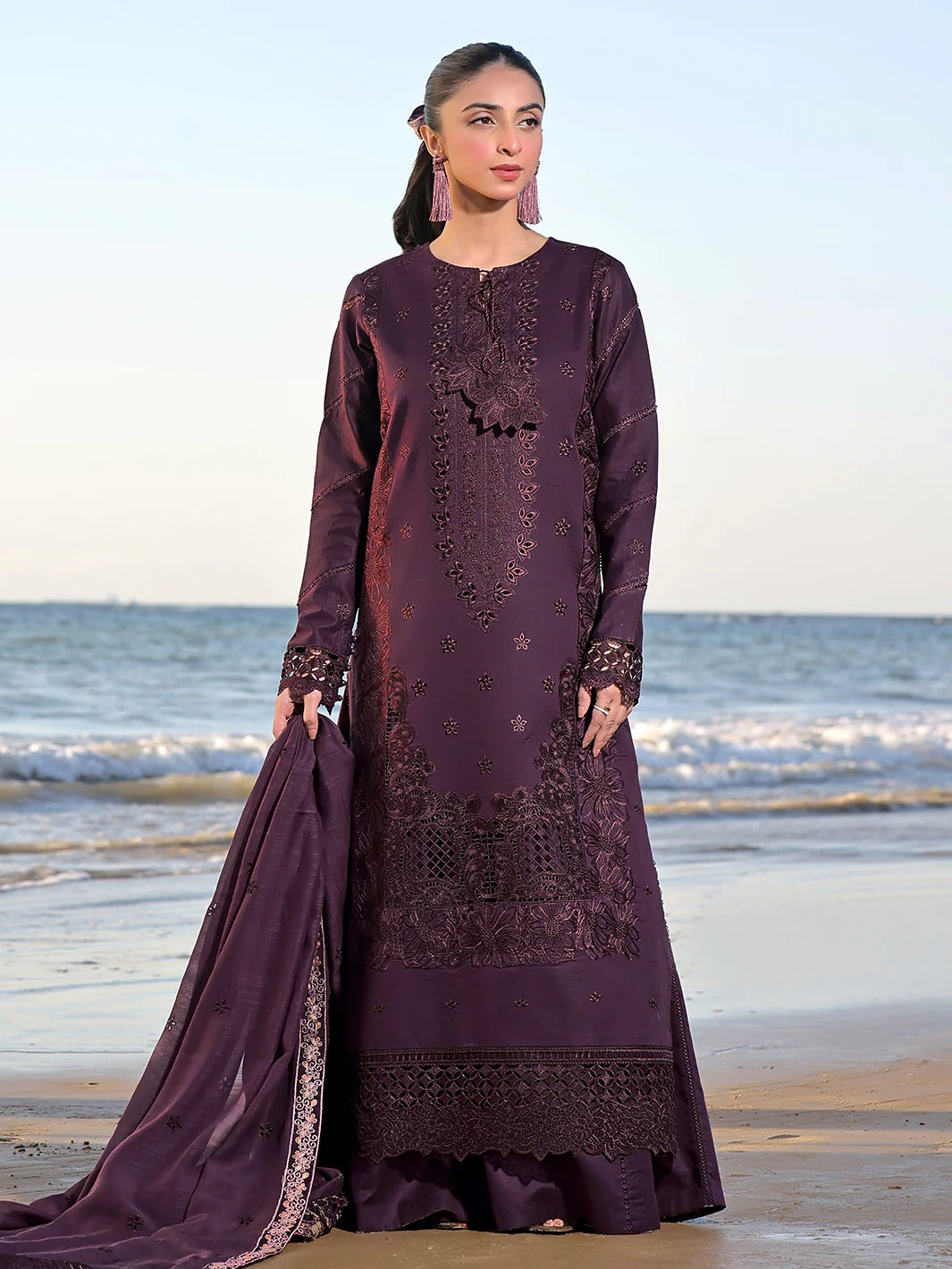 FULLY EMBROIDERED 3PC DHANAK DRESS WITH EMBROIDERED DHANAK SHAWL- ABH-58