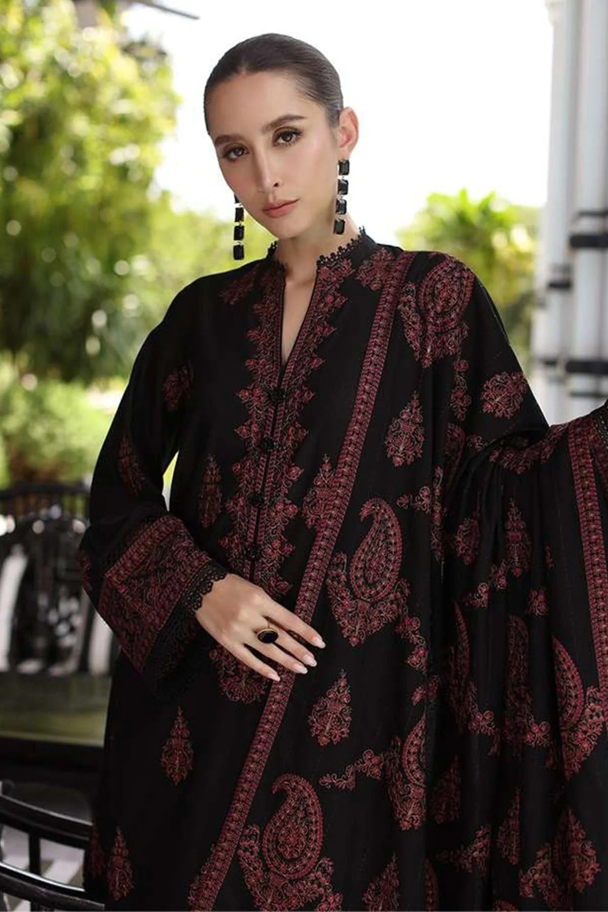 FULLY EMBROIDERED 3PC DHANAK DRESS WITH EMBROIDERED DHANAK SHAWL- ABH-67