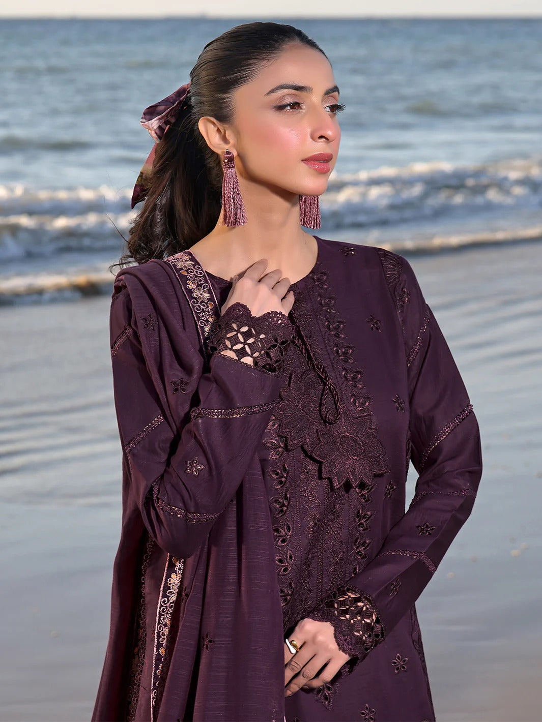 FULLY EMBROIDERED 3PC DHANAK DRESS WITH EMBROIDERED DHANAK SHAWL- ABH-58